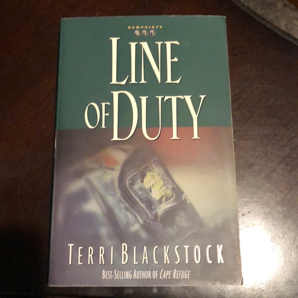 Line of Duty Book By Terri Blackstock EUC